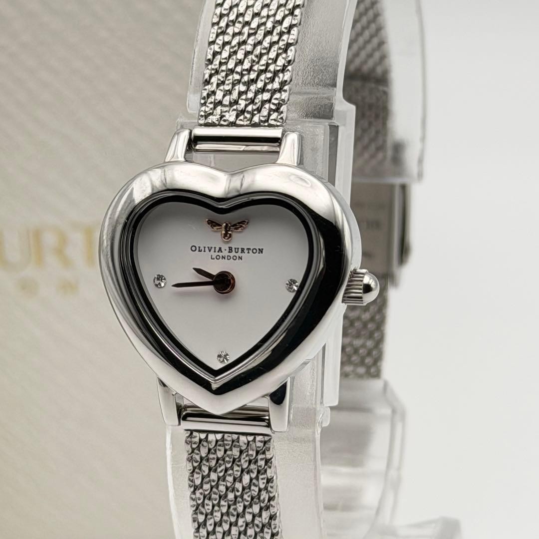 美品 オリビアバートン OB082 ハート シルバー 新品電池 ミツバチ 小鳥 Olivia Burton Heart Silver Watch Lucky Bee and Bird Design New