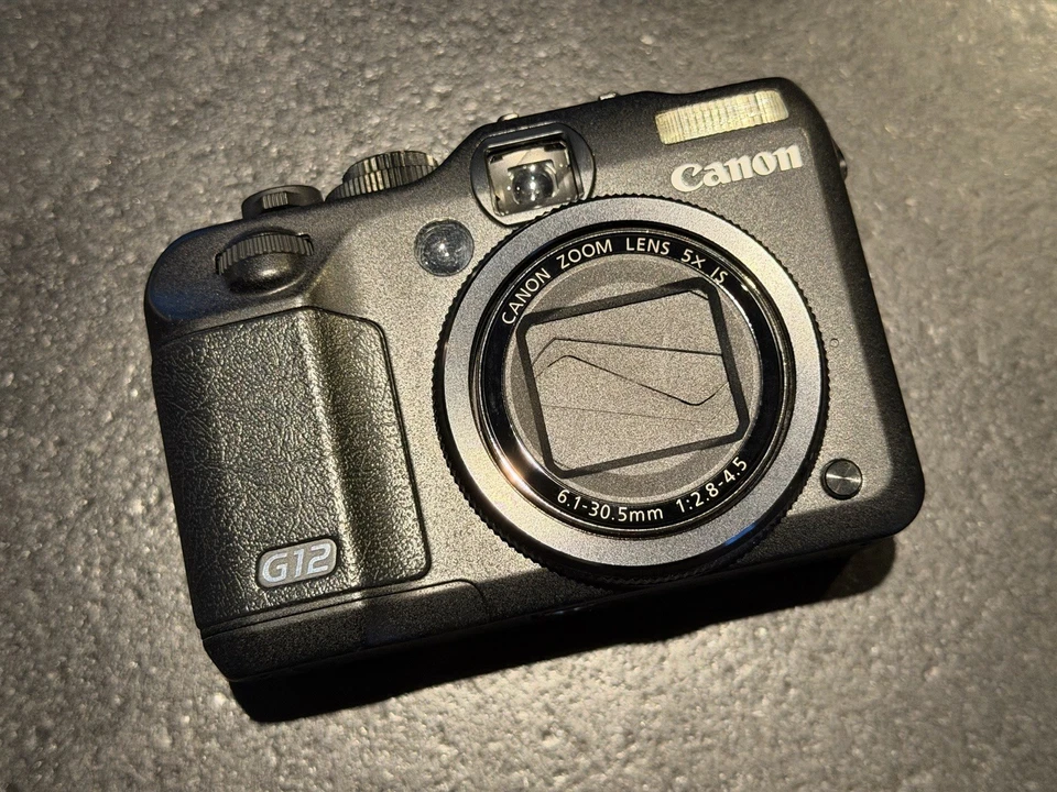 Canon Powershot G12 Neuzustand Originalkarton DEUTSCHLAND