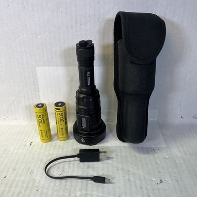 Nitecore P35i 3000 Lumen Long-Range Flashlight +CHARGER + 3 BATTERIES +  CASE