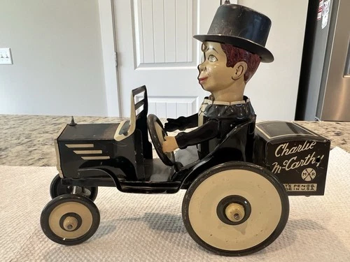 CHARLIE McCARTHY IN HIS BENZINE BUGGY TIN LITHO WIND UP 1938 WORKS