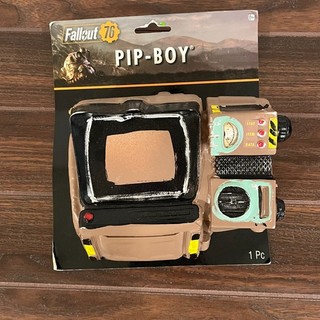 PIP BOY 2000 MK VI Costume Prop FALLOUT 76 w/ Wrist Band