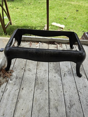 #ad LOCAL PICKUP ONLY Antique Cast Iron Stove Base Table w Curved LEGS $49.50