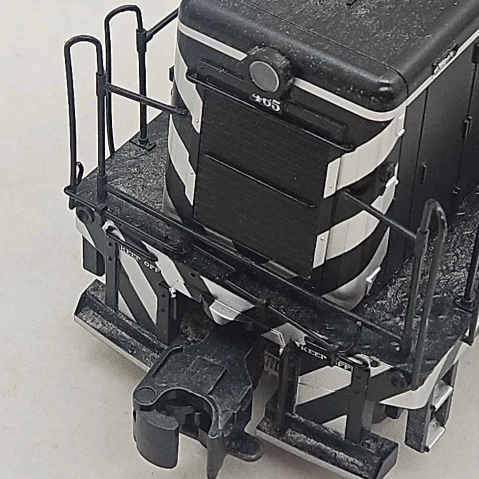 Williams O Santa Fe #465 44 Ton Scale Locomotive w/ True Blast Plus 23102 - Image 2 of 4