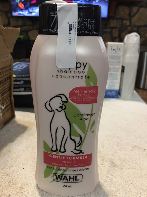 Wahl Tearless Puppy Shampoo (Cornflower Aloe)