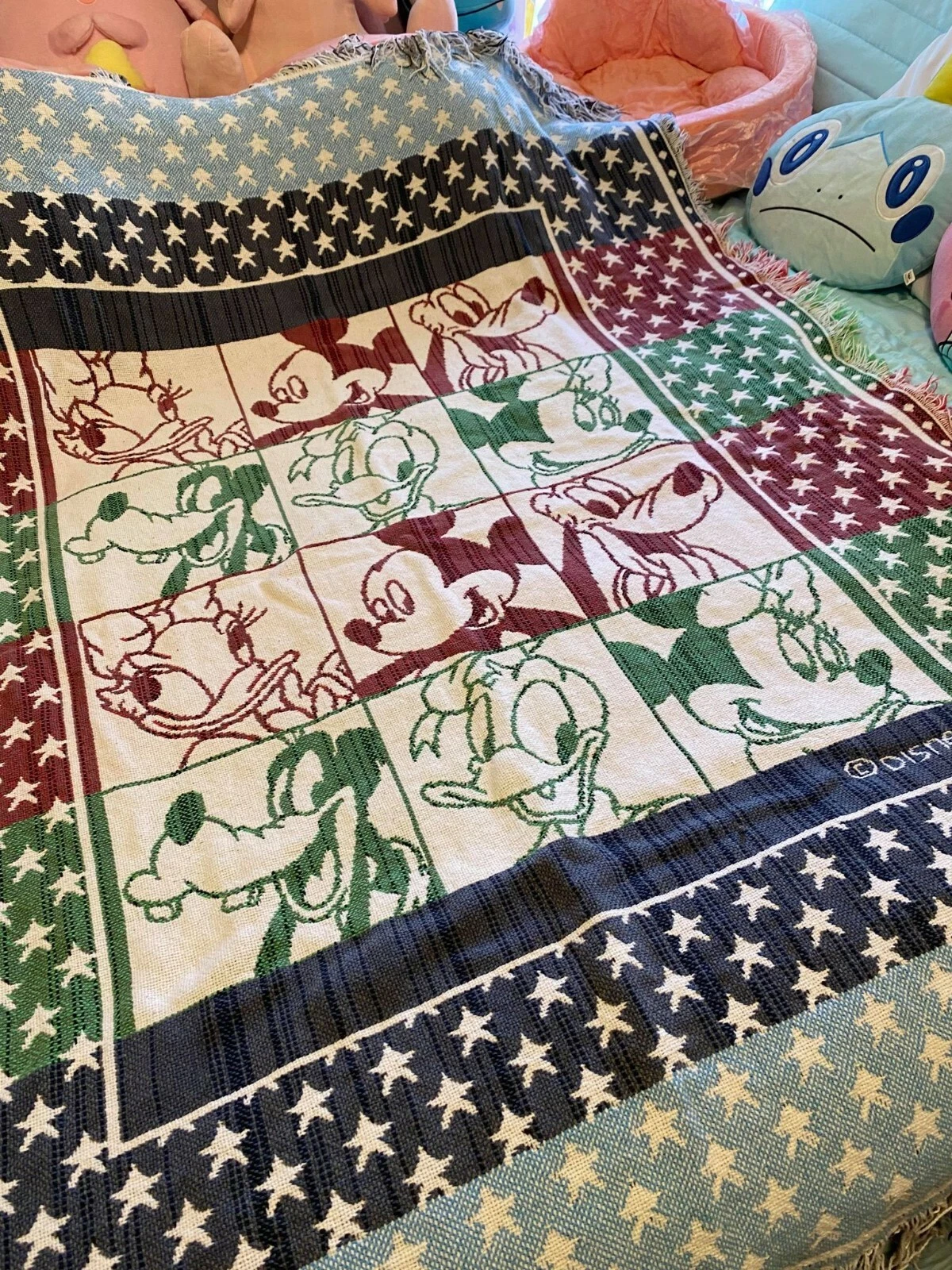 Disney Mickey Mouse Tapestry Throw Blanket Donald Minnie Goofy Pluto Daisy