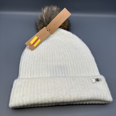 NWT STEVE MADDEN Women's Ribbed Faux-Fur Pom Pom Beanie White Hat