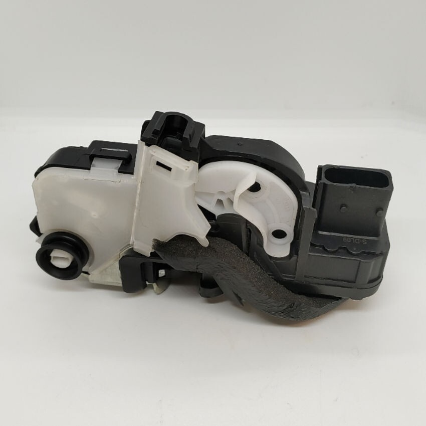 13579546 Rear Right Door Latch Fit For Chevrolet Trax Sonic Buick