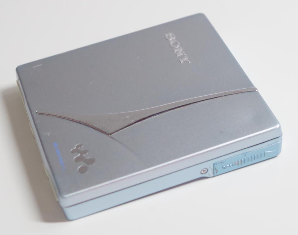 Sony MZ-E720 Silver Walkman MDLP Type-S HD Digital Amp MD Player