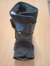 Advantage Short Air Cam Walker Fracture Boot, Medium, Black, Elite Orthopaedics