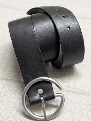 GAP Vintage Black Leather Belt Solid Brass Buckle  M/32 Gap Leather Black Belts for Women for sale | eBay main image 2