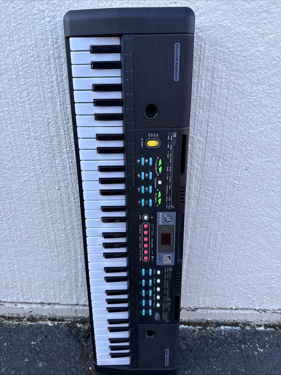 Vintage Music Workstation Mq – 6112 Electronic Keyboard Lcd