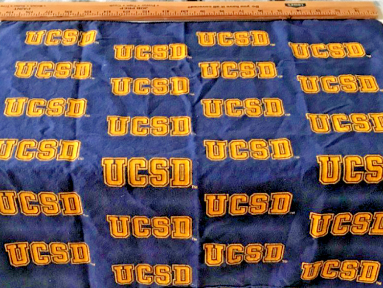 UCSD Dog bandana UNIVERSITY OF CALIFORNIA SAN DIEGO Pet Scarf