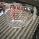Vintage Pyrex 4 Cup Glass Measuring Cup 1 Quart #532 — photo 1