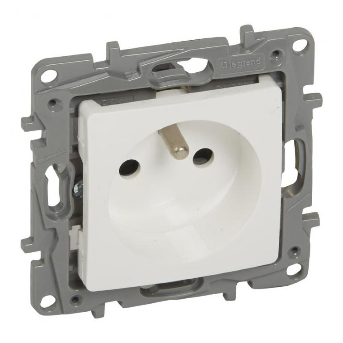 Single Socket with 16A 250V with NILOE Trims 764527