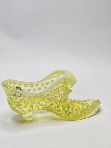 Vintage Fenton Topaz Opalescent Hobnail Cat Head Shoe Slipper Amazing Glow