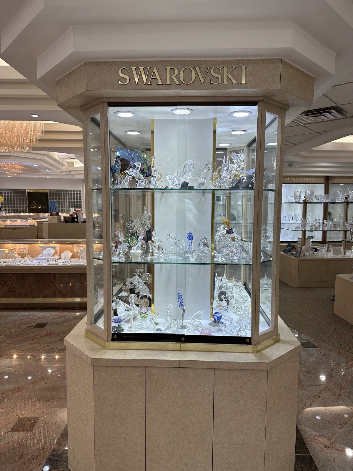 NEW Swarovski Amur Leopard Sofia SCS Members 5428541 With Box- Signed by Artist