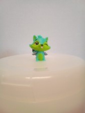 Hatchimals Colleggtibles Season 2 Blue Raspoon Raccoon Blue and Green