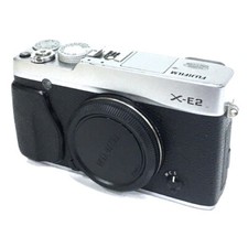 Fujifilm Fuji X-E2 16.3MP Mirrorless Digital Camera Silver with Battery Lens Cap