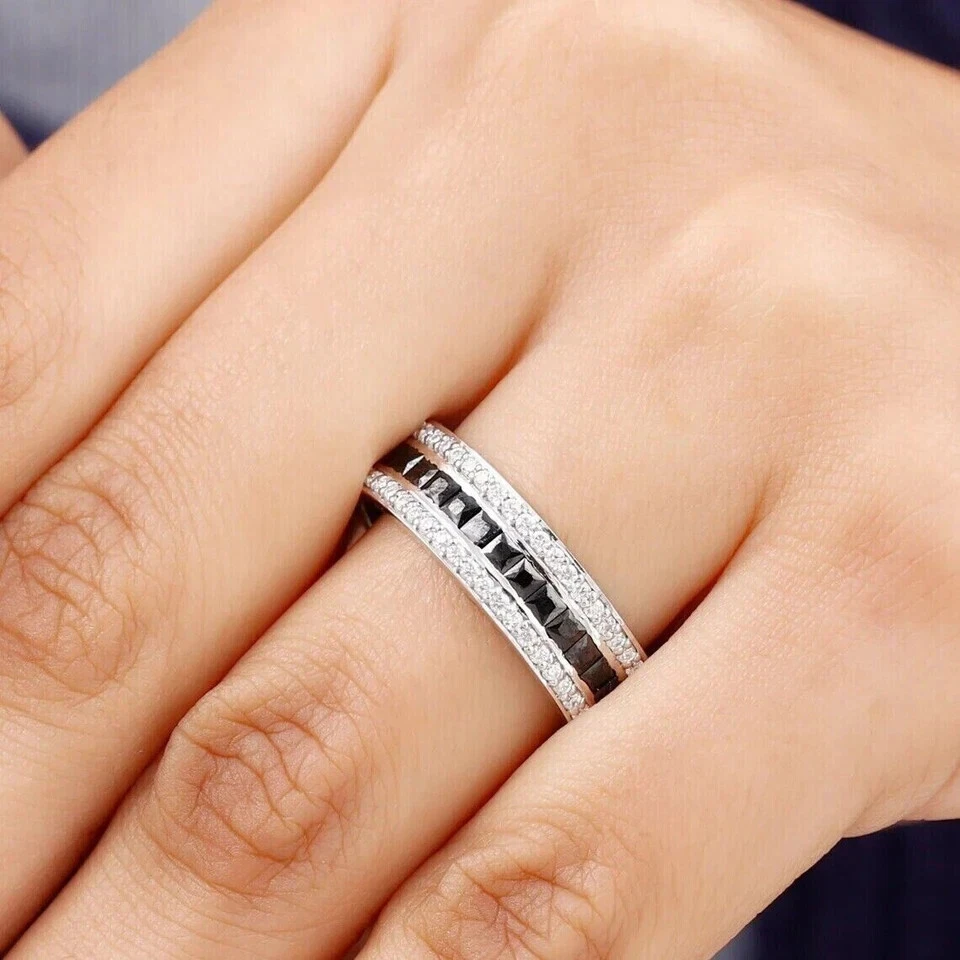 Anillo Princesa Diamante Negro 2Ct Eternidad Creado en Laboratorio Chapado en Oro Blanco 14K Foto 4 de 4