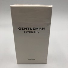 Caja Givenchy Gentleman Colonia EDT 100 ml ligeramente abollada como fotos