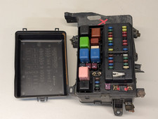 2003-2007 LEXUS LX470 FRONT UNDER HOOD FUSE BOX FUSES RELAY JUNCTION CARRIER OEM