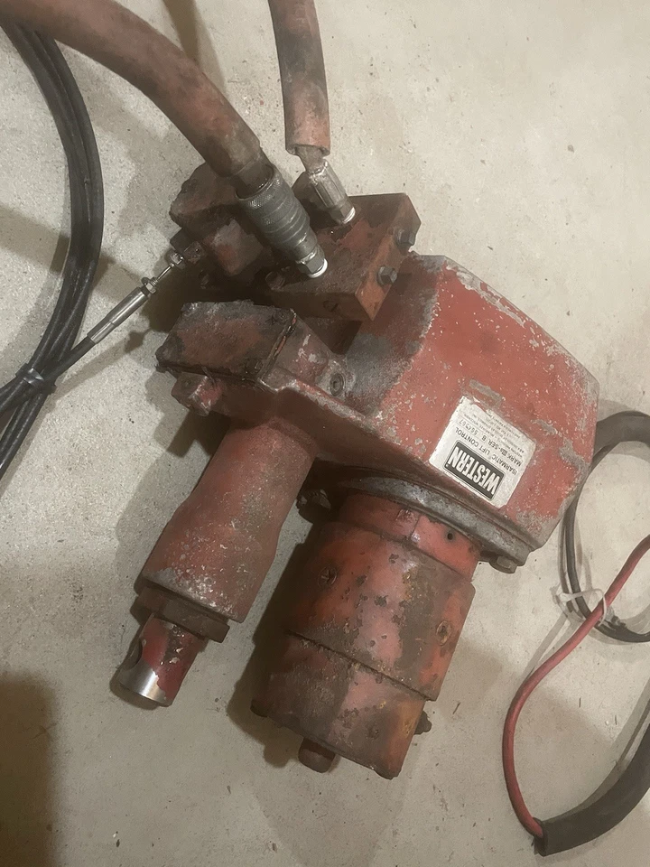 Controlador quitanieves y joystick Western Isarmatic Mark III Foto 4 de 4