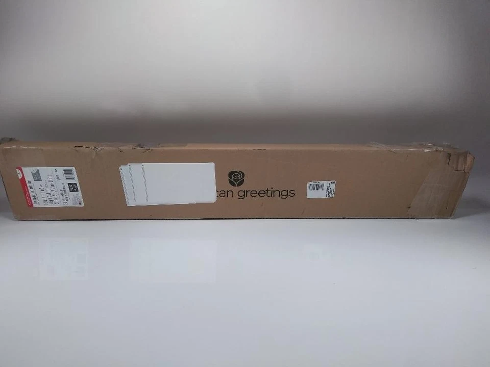 American Greetings 120 sq. ft. Valentines Day Wrapping Paper Set DAMAGED BOX - Image 3 of 4