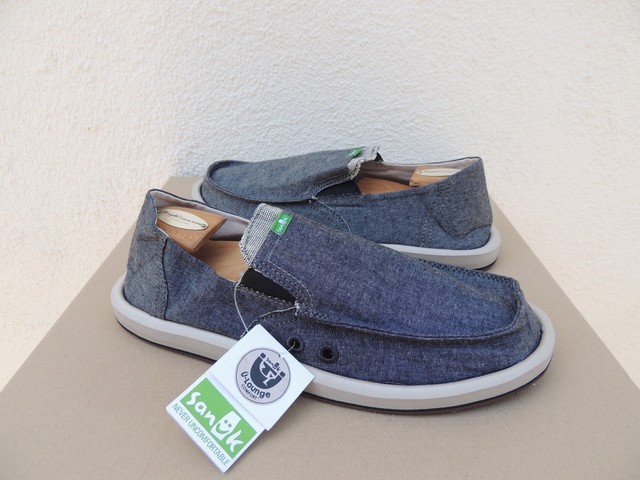 sanuk pick pocket chambray