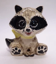 Babbacombe BLP Pottery ENGLAND * Wind in the Willows - RACCOON * Pie Bird Vent