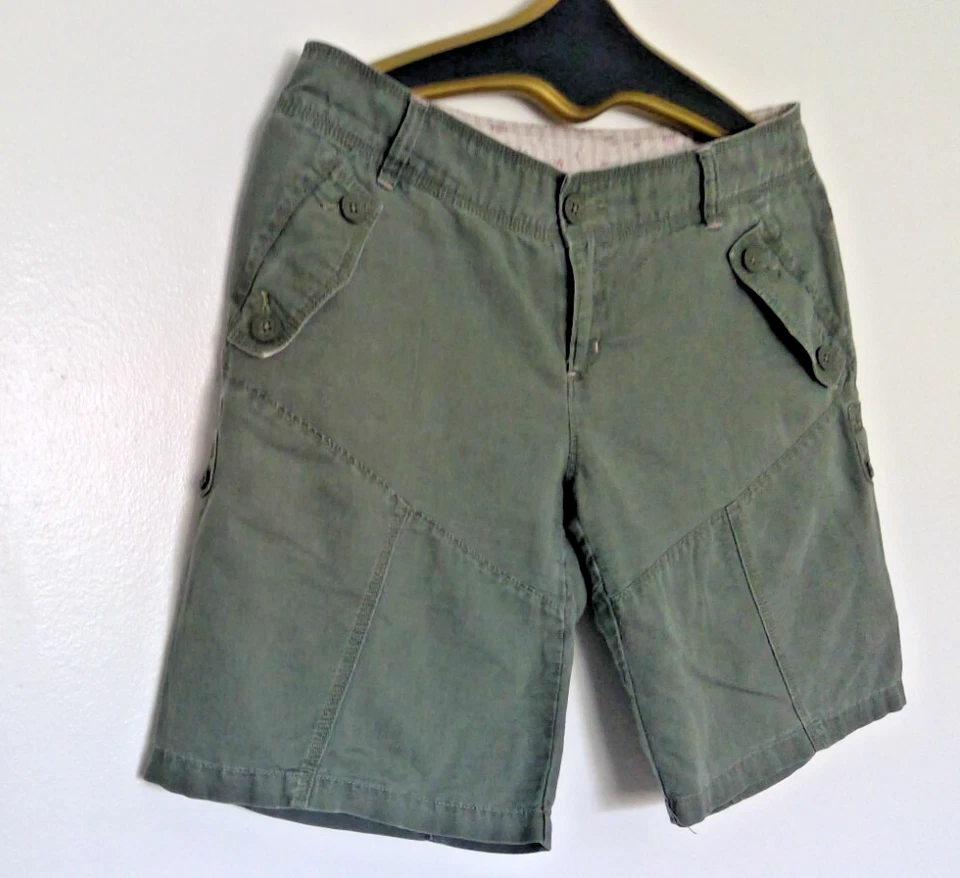 Pantalones cortos de mujer de lino/algodón verde militar de Free People talla 8 Foto 2 de 4