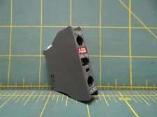 ABB Auxiliary Contact Block CA5-10 1P Front Mount 1 NO Instantaneous Screw Term.