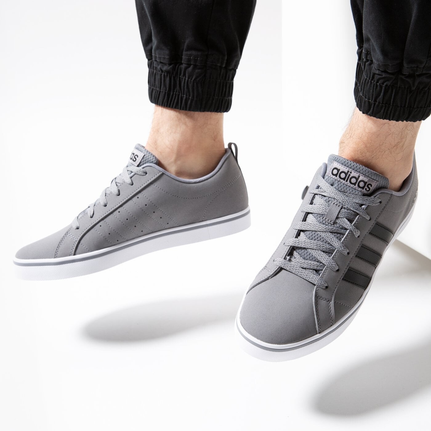 adidas vs pace b74318