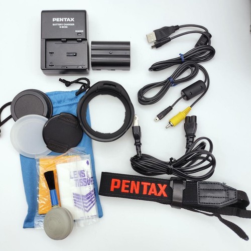 PENTAX K10D DSLR Camera + SMC DA 18-55mm Lens Strap Battery Charger Bag - Picture 2 of 19