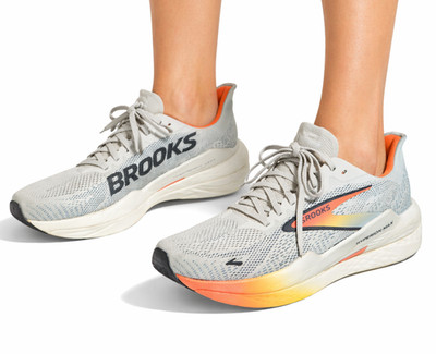 Brooks Hyperion Max 2 Women's Running Shoes White Firecracker Sz 10 1204231B443