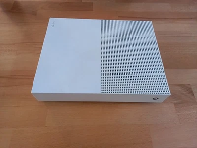 Microsoft Xbox One S All-Digital Edition