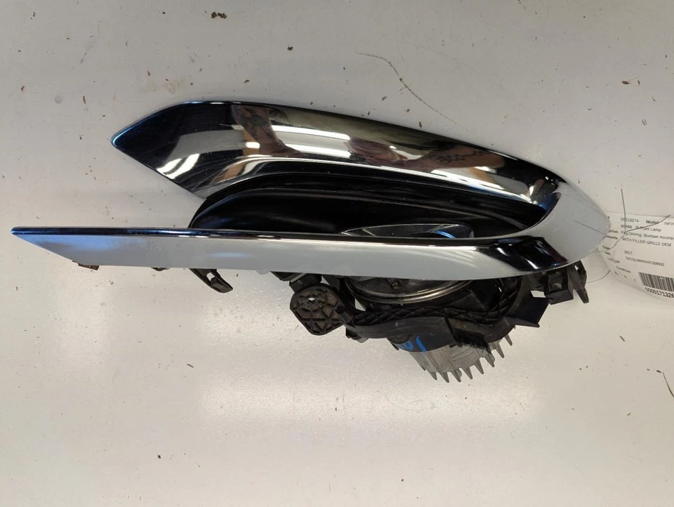 Luz antiniebla de esquina/estacionamiento para pasajeros compatible con Murano 797060 19-24 Foto 2 de 4