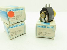 Honeywell Skinner PV5R50205 Solenoid Valve 15 PSI 120V Coil Lot of 3