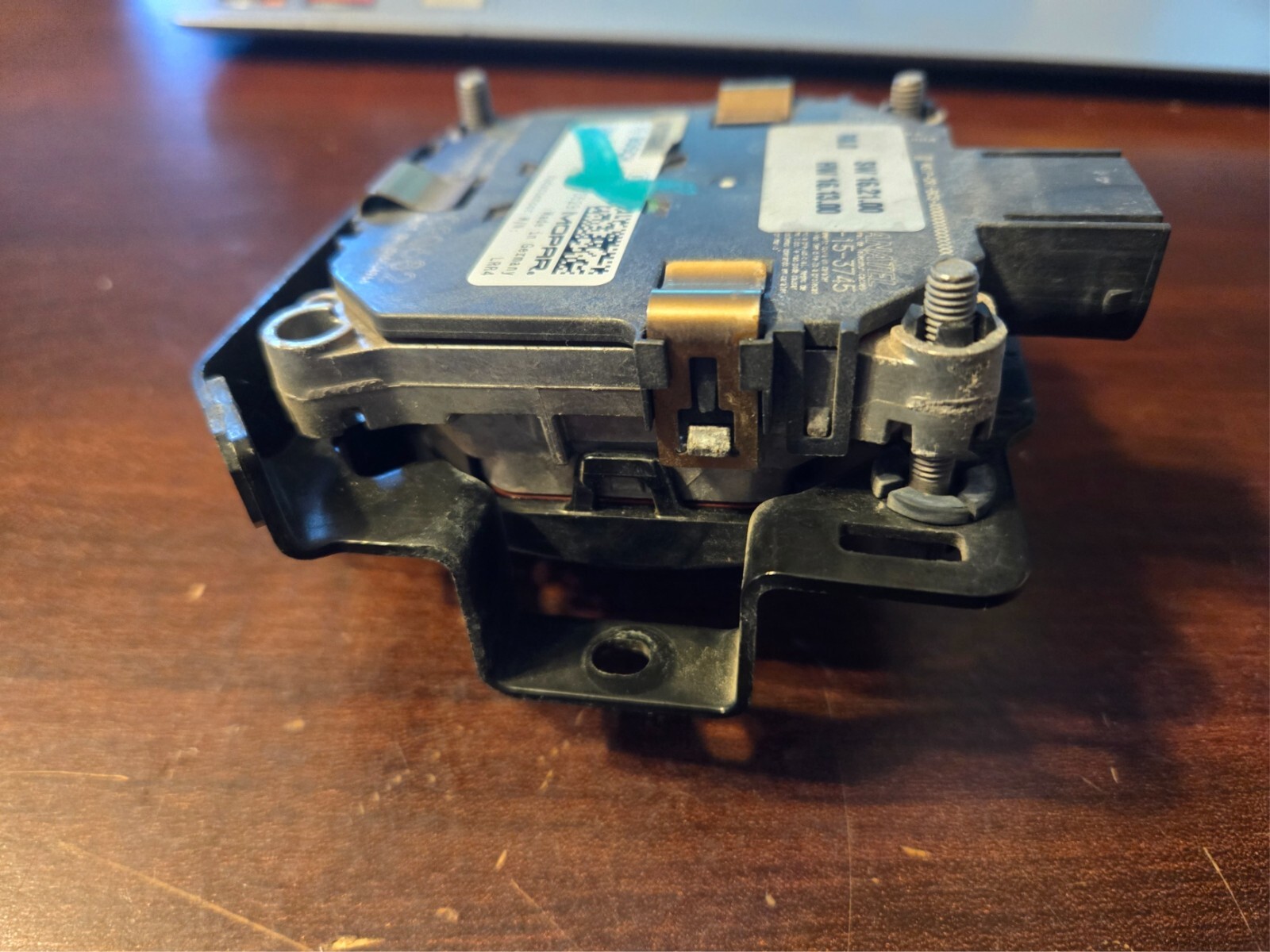 OEM Maserati Ghibli Levante Adaptive Cruise Control Distance Sensor 670100660