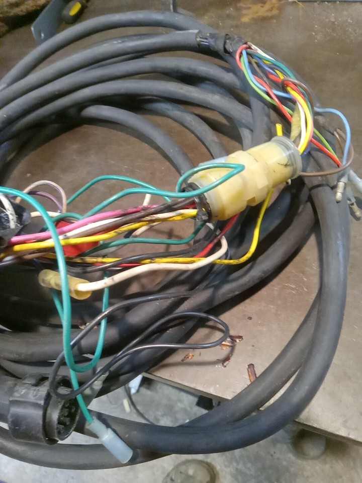 Wiring Harness Yamaha Outboard 25ft With Key Switch eBay