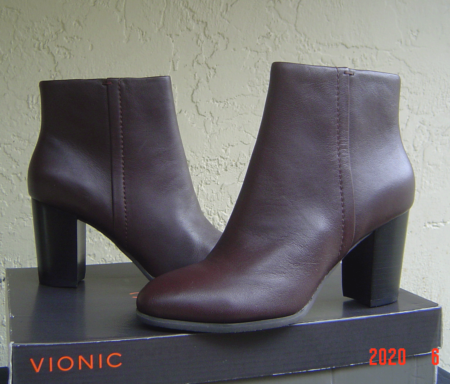 vionic booties