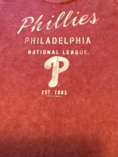 Philadelphia Phillies Womens T-Shirt~L~Slim Fit~Red~Vintage~General Merchandise - Picture 3 of 9