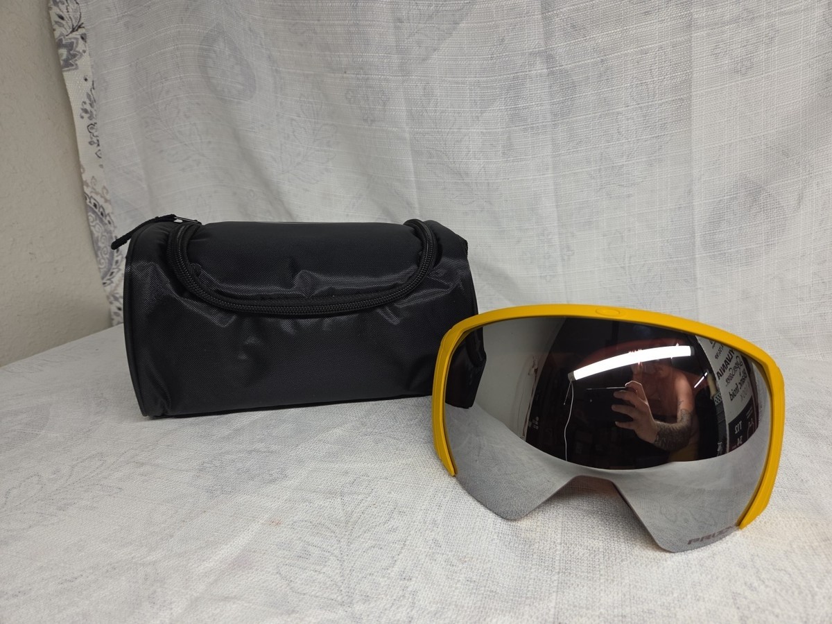 Oakley 0OO7110 Flight Path L Black Stripes W Prizm Black Indium