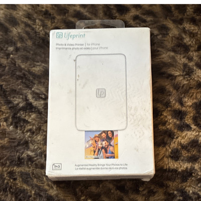 Lifeprint LP002-2 Zink Wireless Portable Mobile Photo Printer 2x3 Color