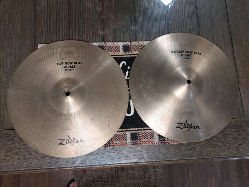 Zildjian - 14 inch/36cm New Beat Hi-Hat Cymbals  Set - USA