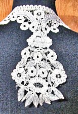 Vtg Lady's Dress Jabot White Handmade Brussels Princess Lace