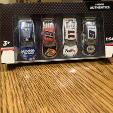 2021 NASCAR Cup Chase  Championship 4 Finalist car 1:64 set Kyle Larson Champ