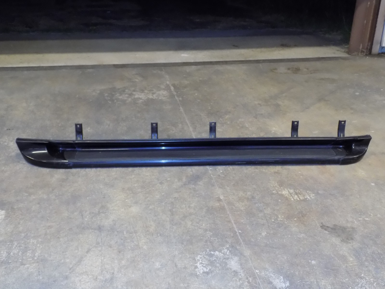 LH Running Board Side Step Left Hand w/ Brackets 2000 Escalade Tahoe Small SUV