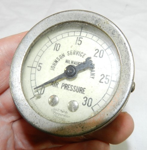 Lot 1 - Vintage Johnson Service Company Air Pressure Gauge - 2 3/16" wide - Picture 3 of 5