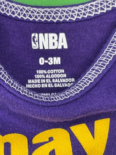 NBA Los Angeles Lakers "I May Be Small" Baby Body/Weste Newborn 0-3 Monate - Bild 3 von 3