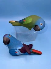 Two Vintage Gloria a Dios Painted Macaw Parrot Figurines Costa Rica, Signed !